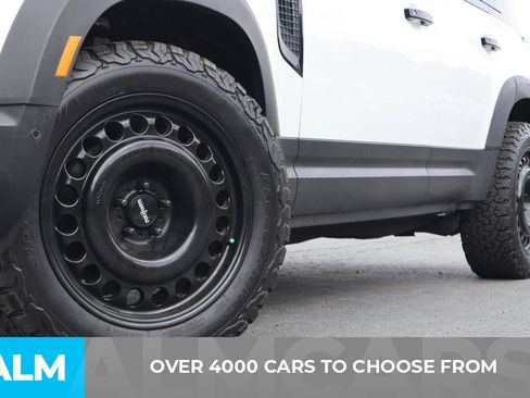 Used 2023 Land Rover Defender 110 S AWD/4WD image 2