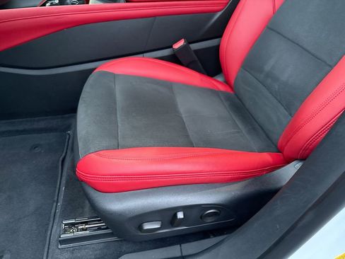 Certified 2024 Chevrolet Blazer EV RS image 11