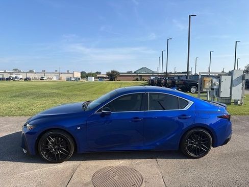 Used 2023 Lexus IS 350 F Sport w/ Handling Package AWD/4WD image 3