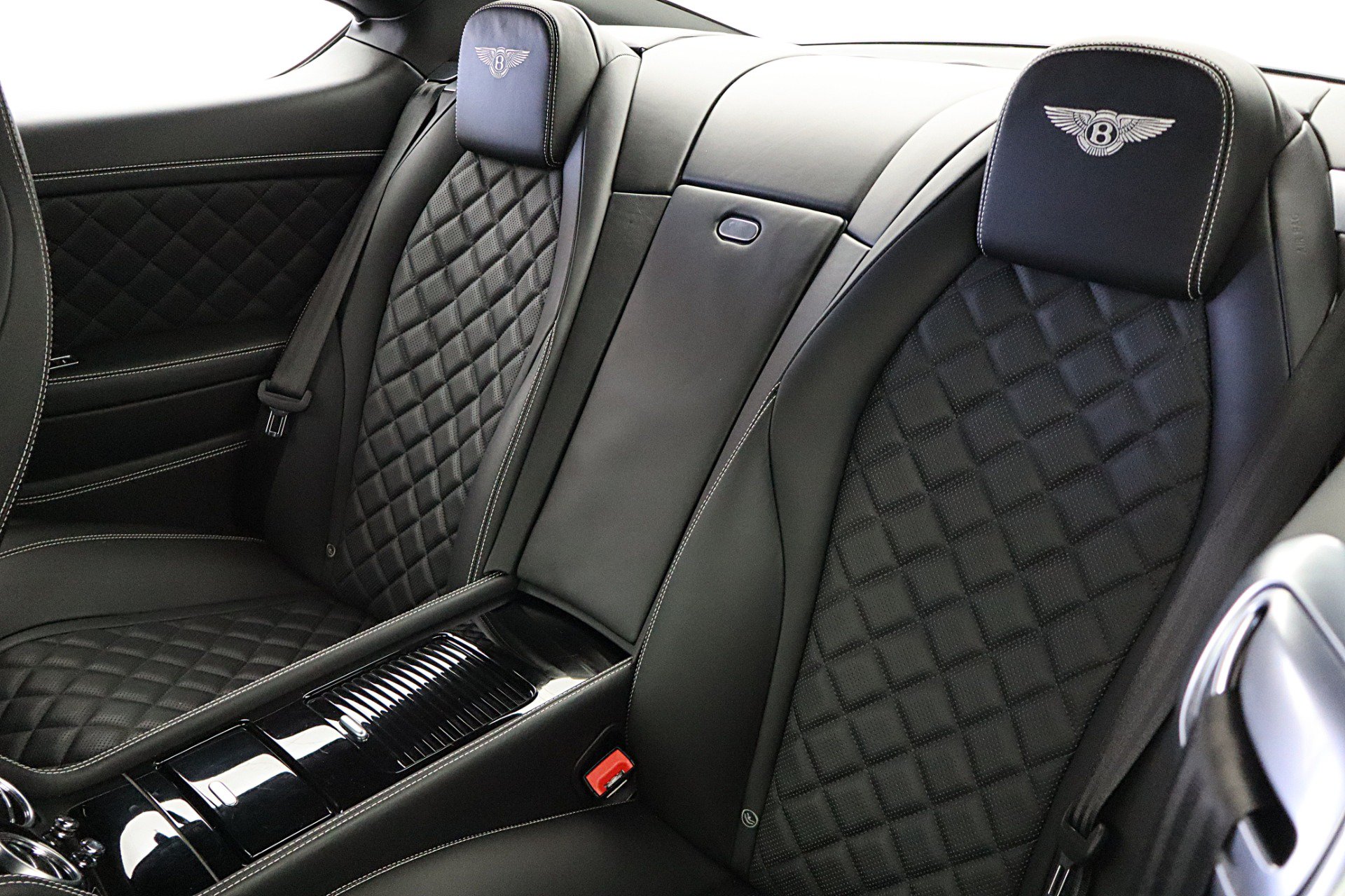 Used 2017 Bentley Continental GT AWD/4WD image 25