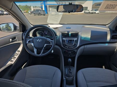 Used 2017 Hyundai Accent Value Edition FWD image 18