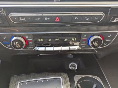 Used 2017 Audi Q7 2.0T Premium Plus w/ Premium Plus Package image 37