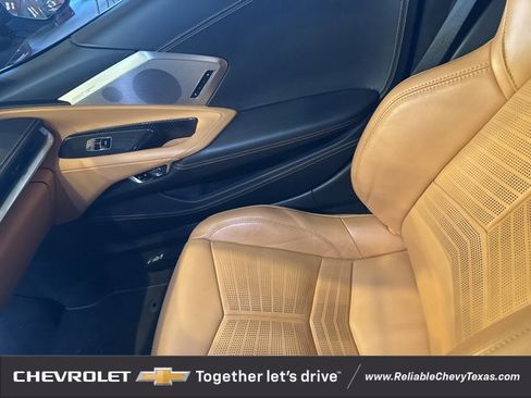 Certified 2022 Chevrolet Corvette Stingray Premium Cpe w/ Z51 Performance Package image 20