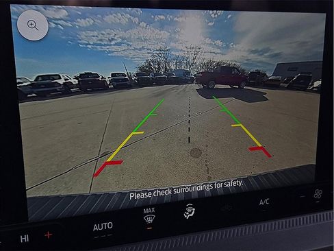 Used 2025 Ford Maverick XL image 13