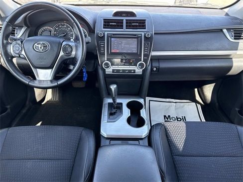 Used 2012 Toyota Camry SE image 23