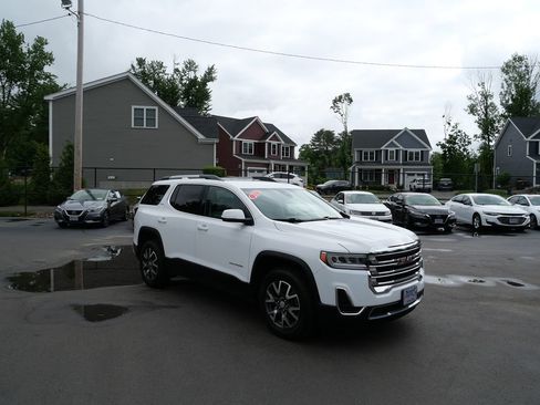 Used 2021 GMC Acadia SLE w/ Driver Convenience Package AWD/4WD image 2