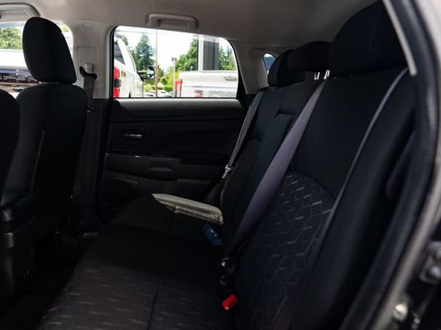 Used 2024 Mitsubishi Outlander Sport LE AWD/4WD image 21