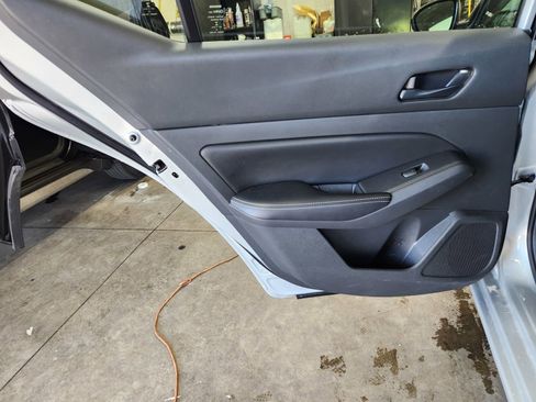 Used 2024 Nissan Altima 2.5 SV FWD image 18