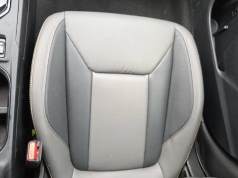 Used 2021 Subaru Crosstrek 2.5i Sport w/ Moonroof Package AWD/4WD image 20