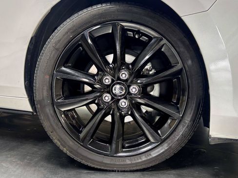 Used 2025 MAZDA MAZDA3 2.5 S Hatchback w/ Premium Pkg FWD image 11