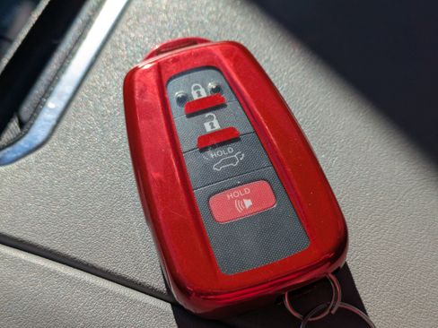 Used 2022 Toyota Highlander Platinum image 38