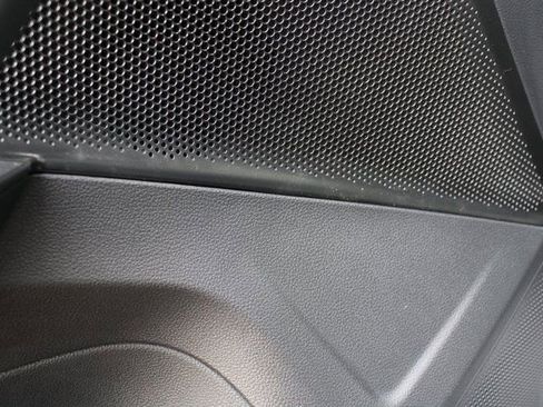 New 2026 Volkswagen Tiguan S image 6