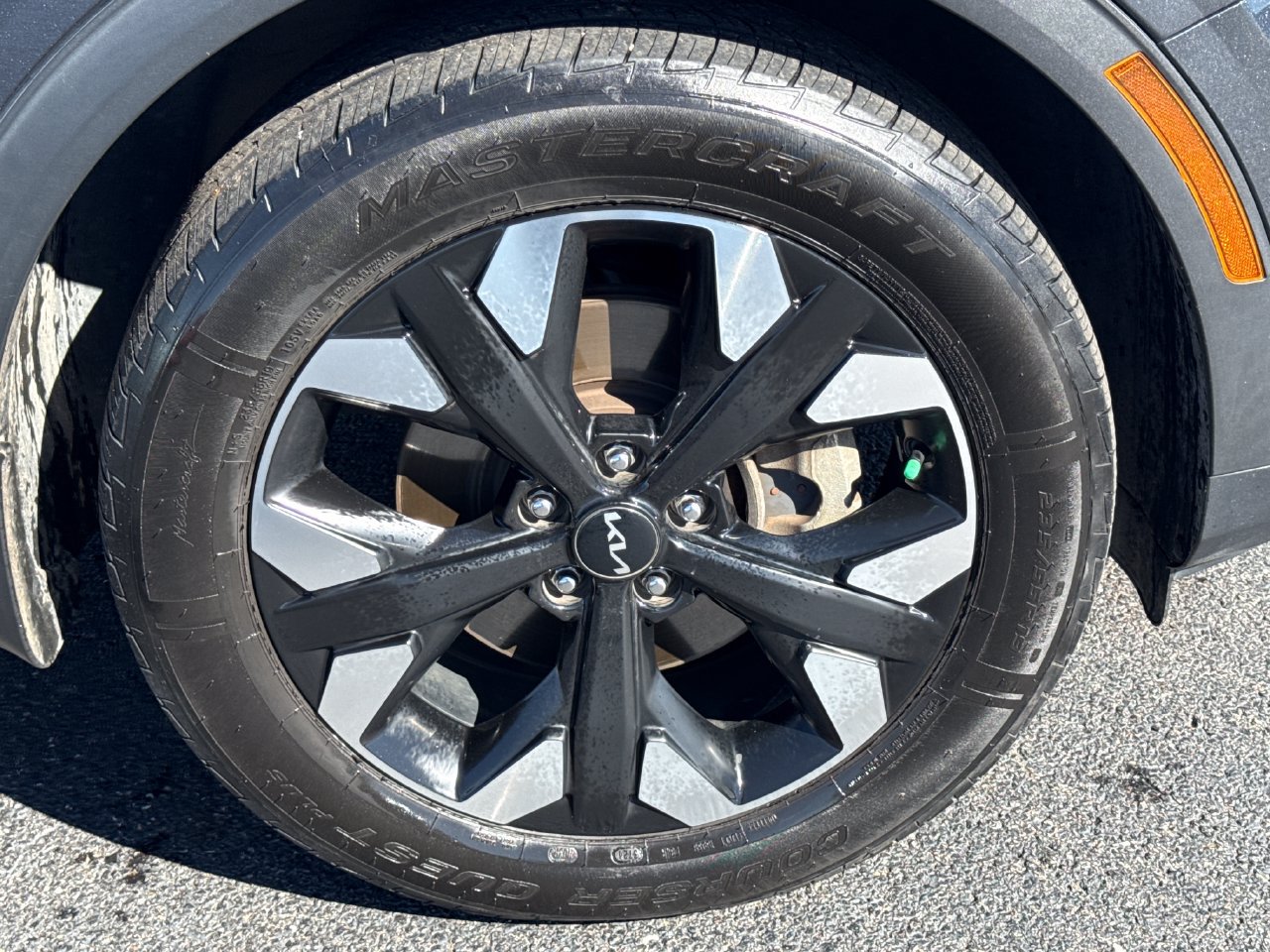 Used 2023 Kia Sportage X-Line w/ X-Line Premium Package AWD/4WD image 9