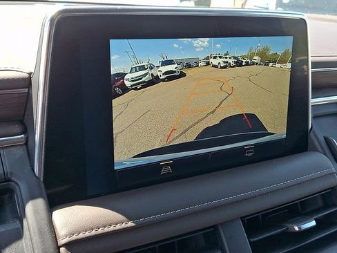 Used 2022 Chevrolet Tahoe Z71 image 15