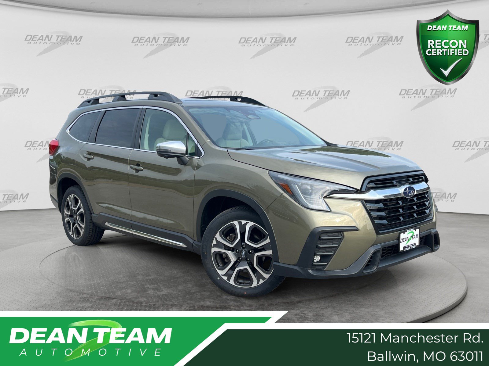 Used 2023 Subaru Ascent Limited w/ Technology Package AWD/4WD image 1