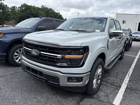 New 2026 Ford F150 XLT w/ Equipment Group 302A MID RWD image 7
