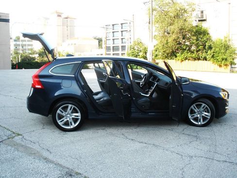 Used 2015 Volvo V60 T5 Premier FWD image 19