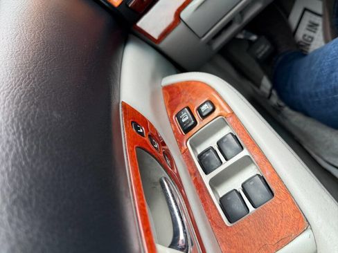 Used 2005 Lexus RX 330 image 58