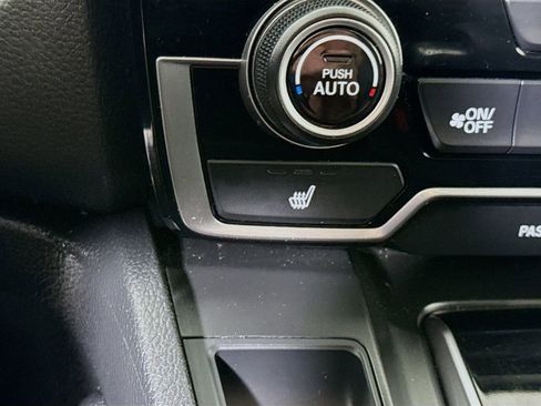 Used 2017 Honda CR-V EX image 11