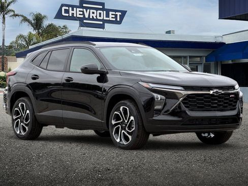 New 2026 Chevrolet Trax RS w/ Driver Confidence Package FWD image 37