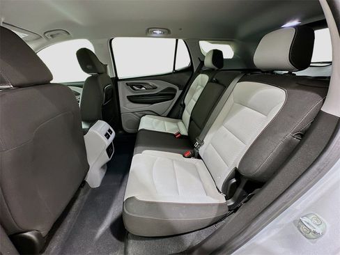 Used 2022 GMC Terrain SLE w/ Driver Convenience Package image 24