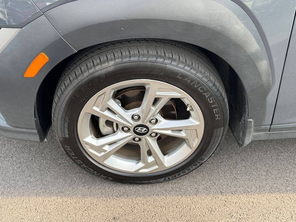 Used 2023 Hyundai Kona SEL FWD image 15