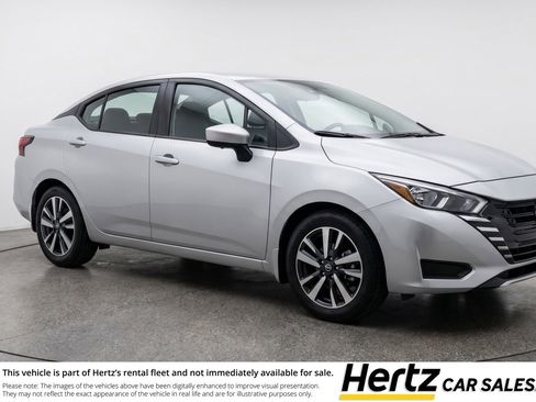 Used 2025 Nissan Versa SV FWD image 1