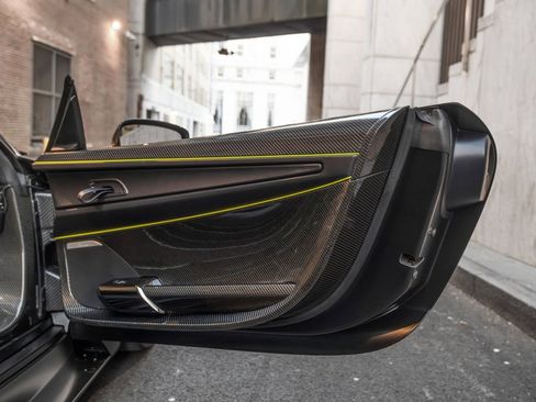 Used 2015 Porsche 918 Spyder AWD/4WD image 27