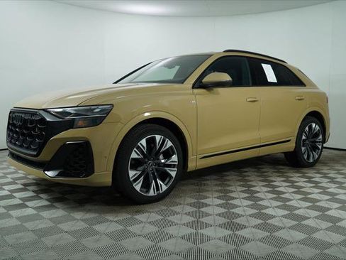 Certified 2025 Audi Q8 Premium Plus w/ Premium Plus Package AWD/4WD image 5