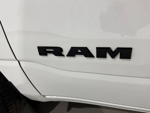 Used 2024 RAM 1500 Sport AWD/4WD image 32