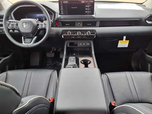 New 2026 Honda Pilot Elite image 5