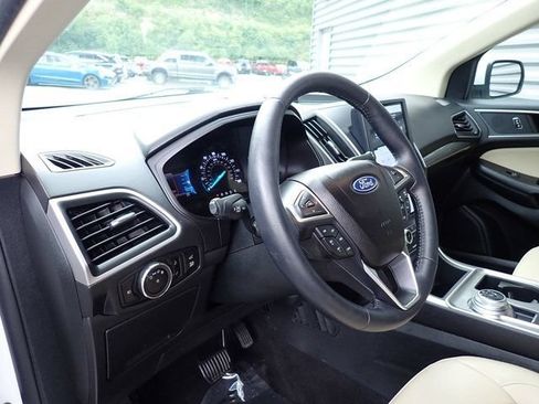 Used 2023 Ford Edge SEL w/ Convenience Package AWD/4WD image 15