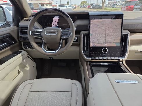 New 2026 GMC Yukon XL Denali image 8
