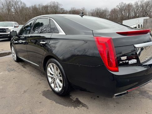 Used 2013 Cadillac XTS Luxury image 10