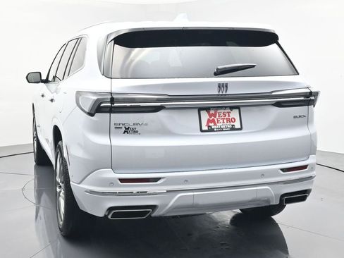 New 2026 Buick Enclave Avenir w/ Super Cruise Package image 32