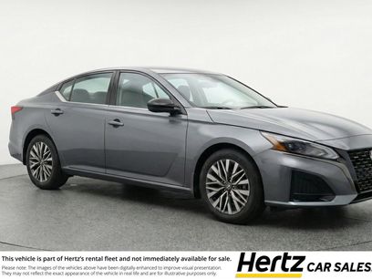Used 2025 Nissan Altima 2.5 SV
