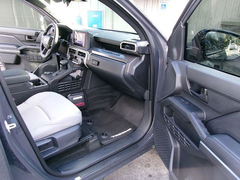 Used 2024 Toyota Tacoma SR5 image 12