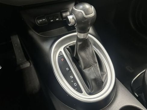 Used 2014 Kia Soul image 21