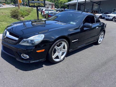 Used 2009 Mercedes-Benz SL 550 w/ Premium I Pkg image 3