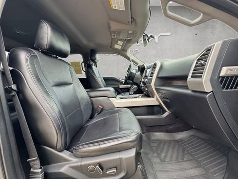 Used 2016 Ford F150 Lariat image 24