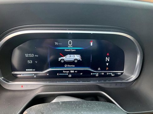 Used 2023 Chevrolet Tahoe Premier image 12