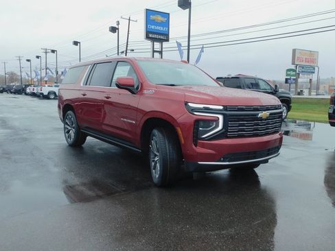 New 2026 Chevrolet Suburban High Country image 4