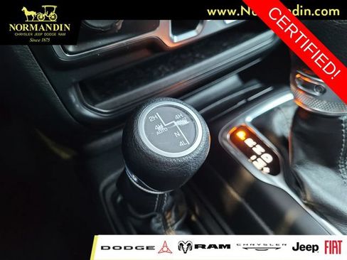 Certified 2024 Jeep Wrangler Unlimited Sahara AWD/4WD image 13