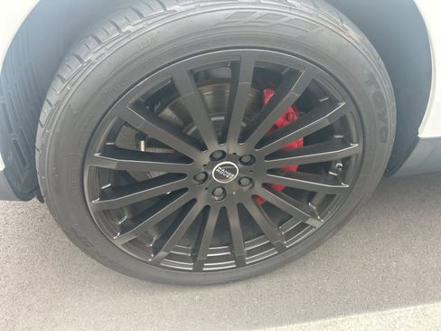 Used 2018 Land Rover Range Rover Sport SE image 14