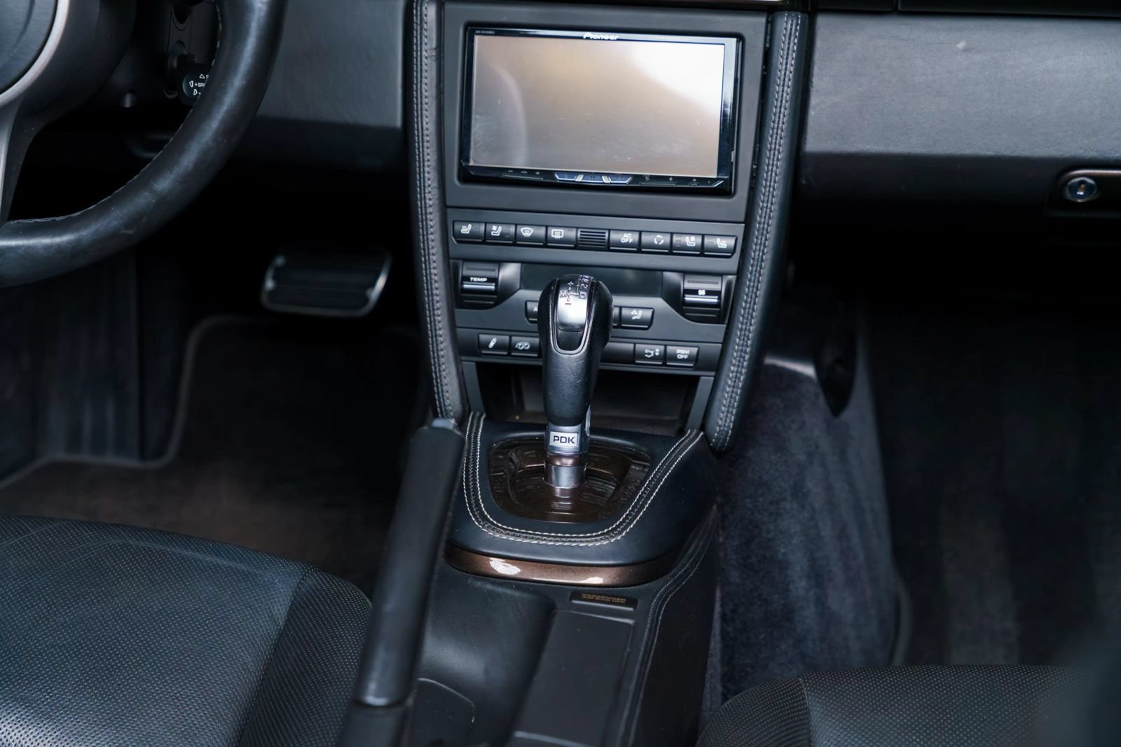 Used 2010 Porsche 911 Carrera S RWD image 13