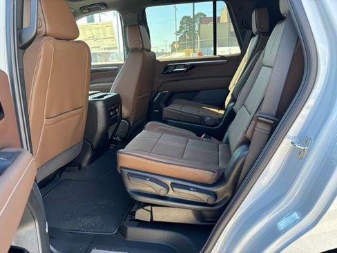 New 2026 Chevrolet Tahoe High Country image 11