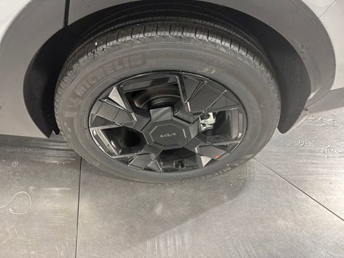 New 2026 Kia Sportage X-Line image 12