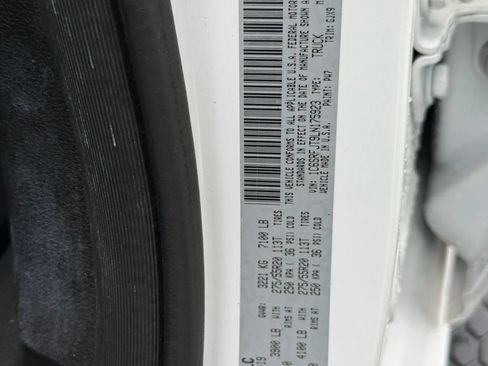 Used 2020 RAM 1500 Laramie AWD/4WD image 26