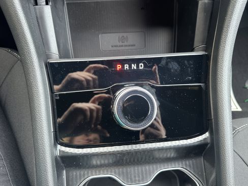 New 2025 Jeep Grand Cherokee Laredo X w/ Luxury Tech Group I image 23