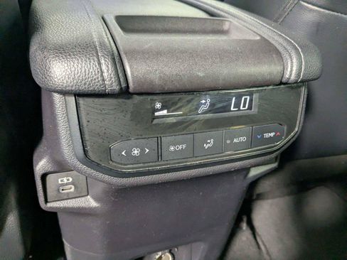 Used 2024 Toyota Grand Highlander FWD image 36